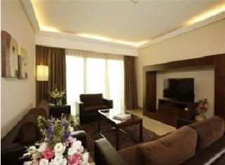 Lancaster Raouche Hotel